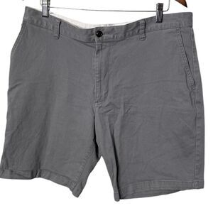 Dockers grey classic front mens shorts size 36